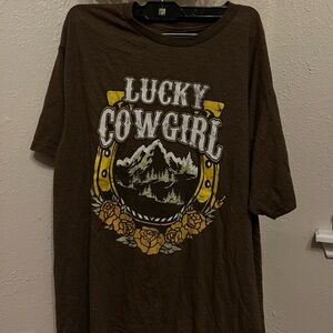 'Lucky Cowgirl' Graphic Tee
